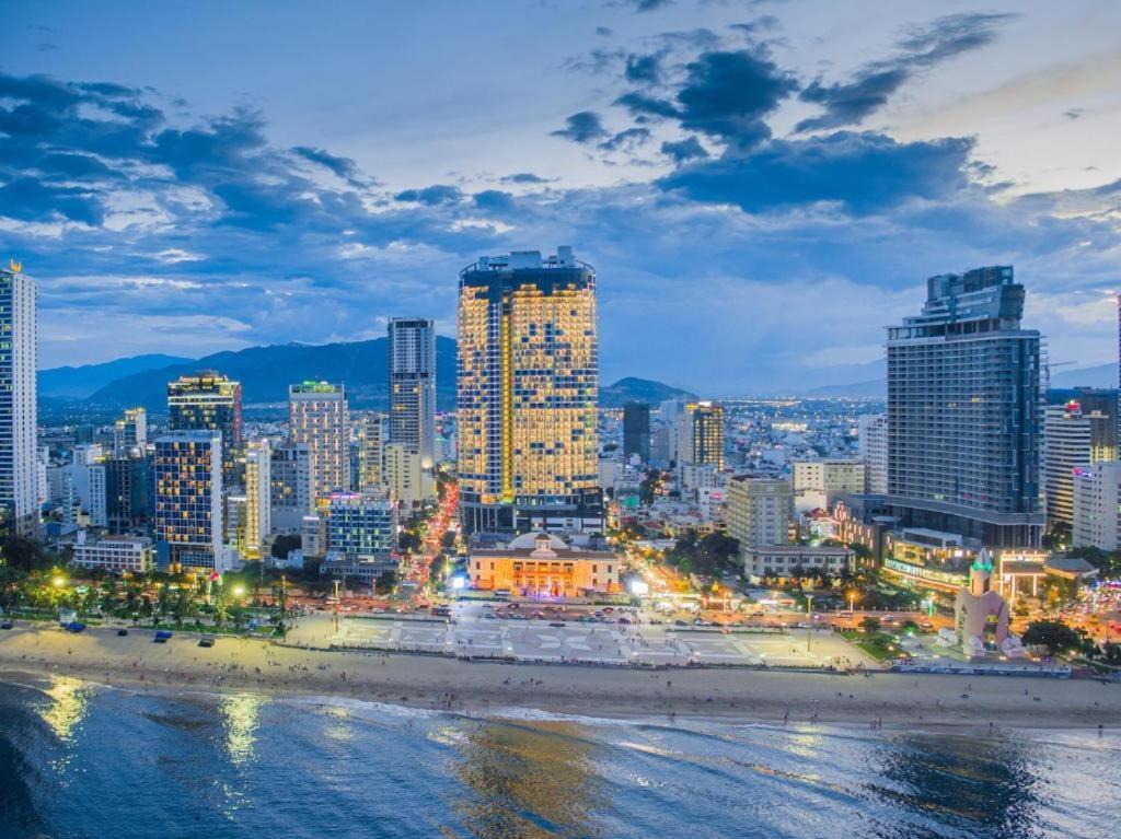Rollton Ocean View Apartment Nha Trang Zewnętrze zdjęcie